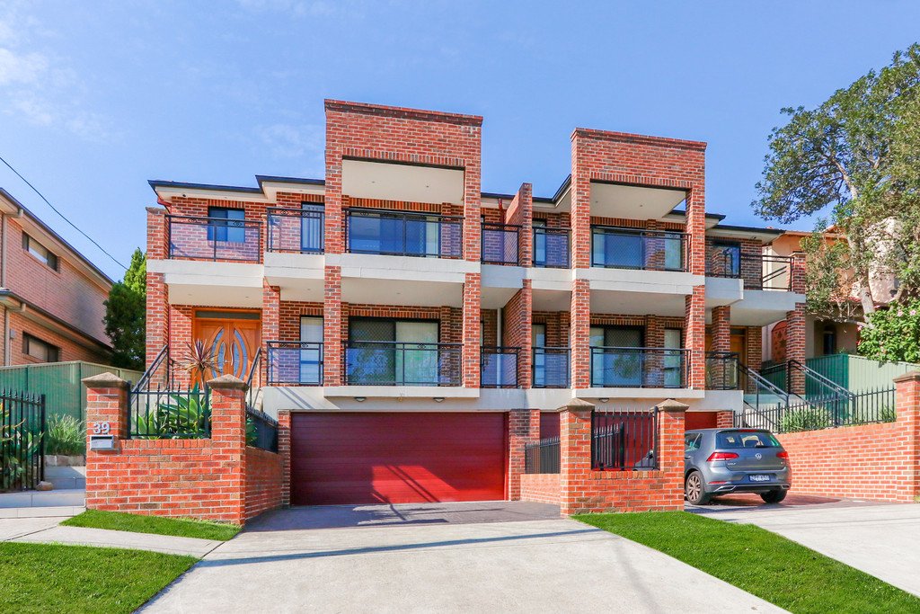 39 Boorora Avenue OATLEY 1
