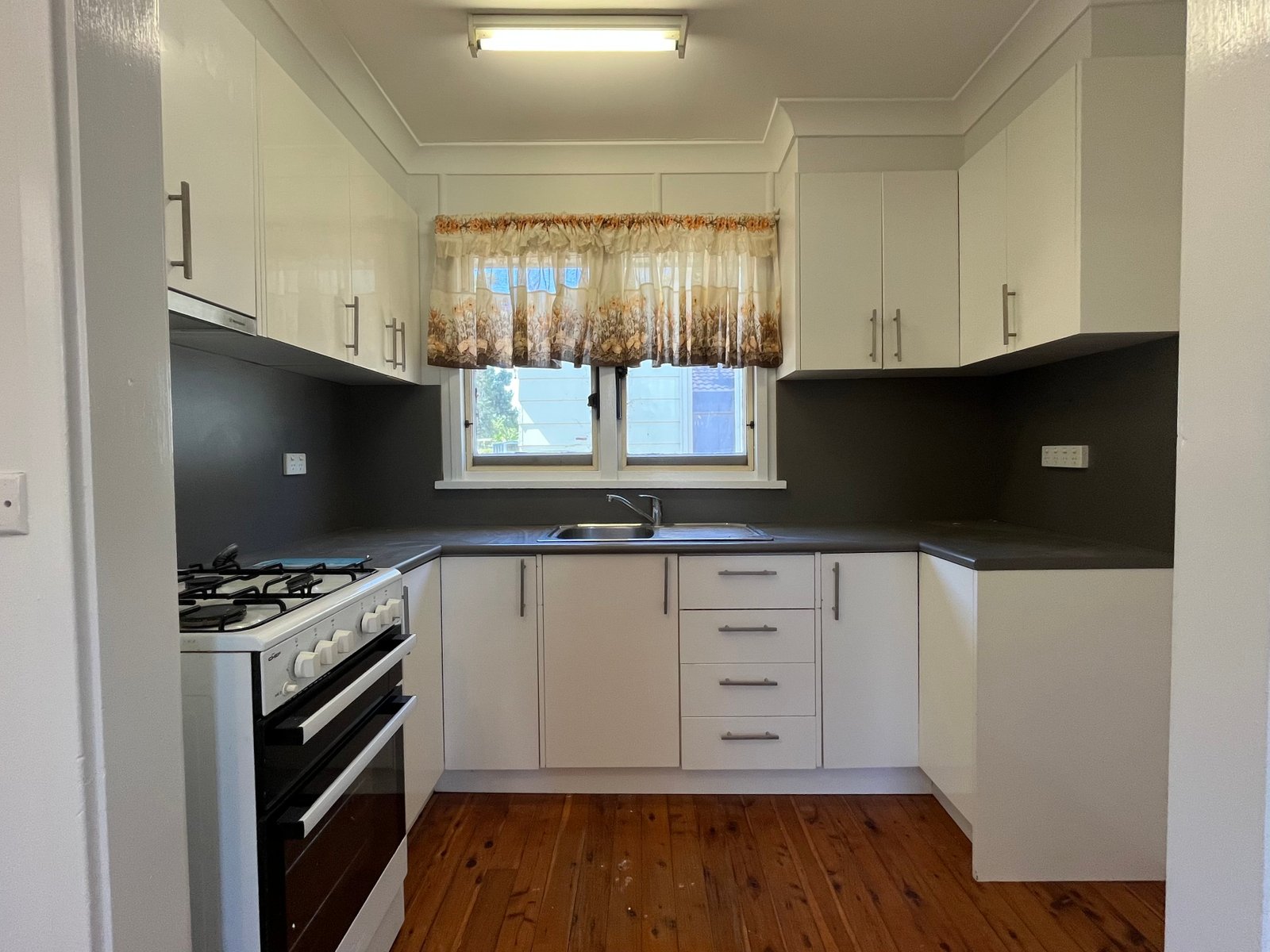39 Bourne Street TAMWORTH 5