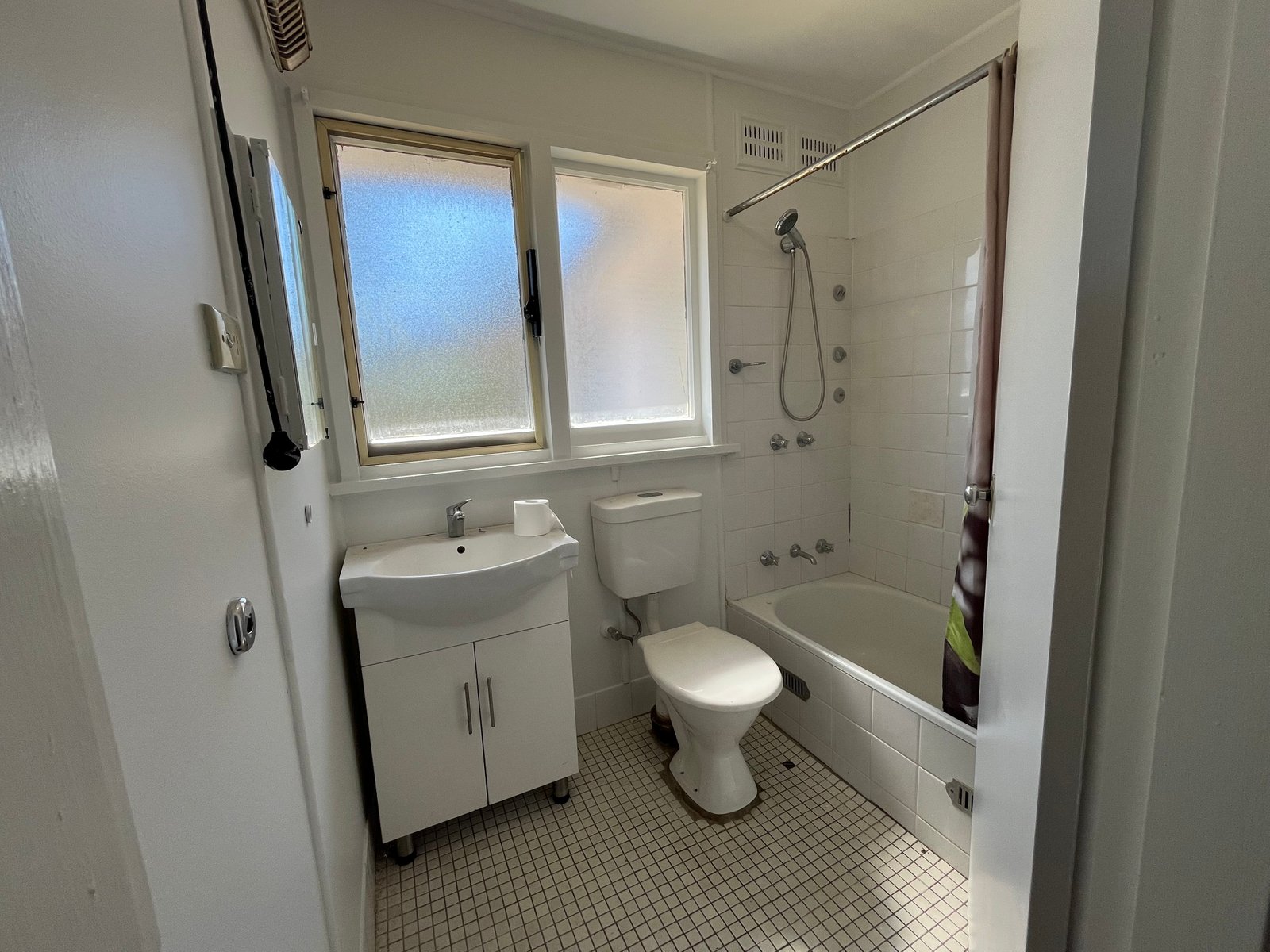 39 Bourne Street TAMWORTH 6