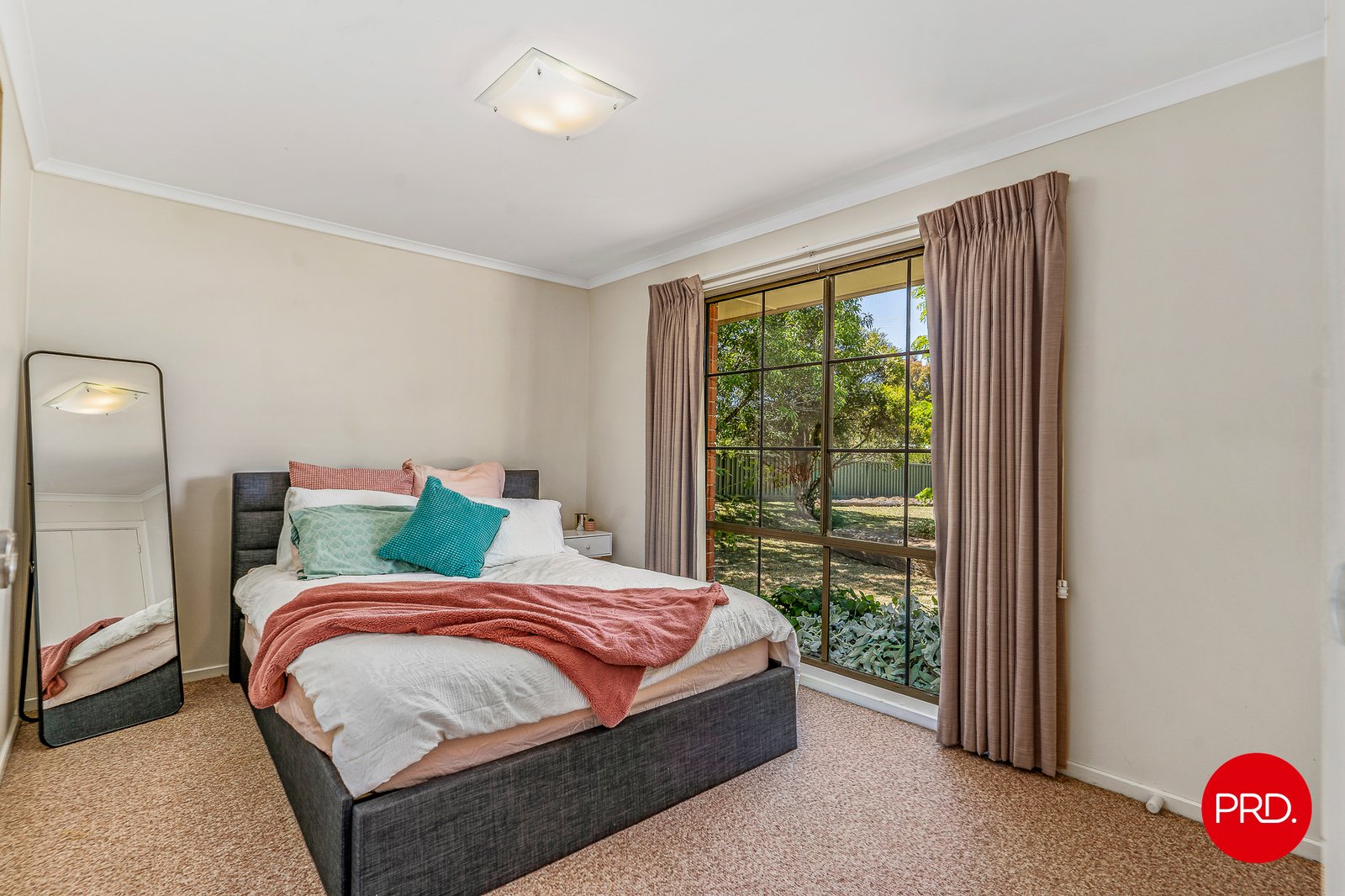 39 Brown Street CASTLEMAINE 13