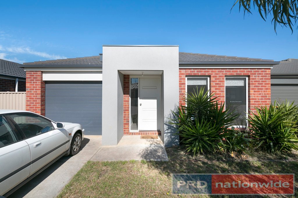3/9 Burnett Street SEBASTOPOL 1