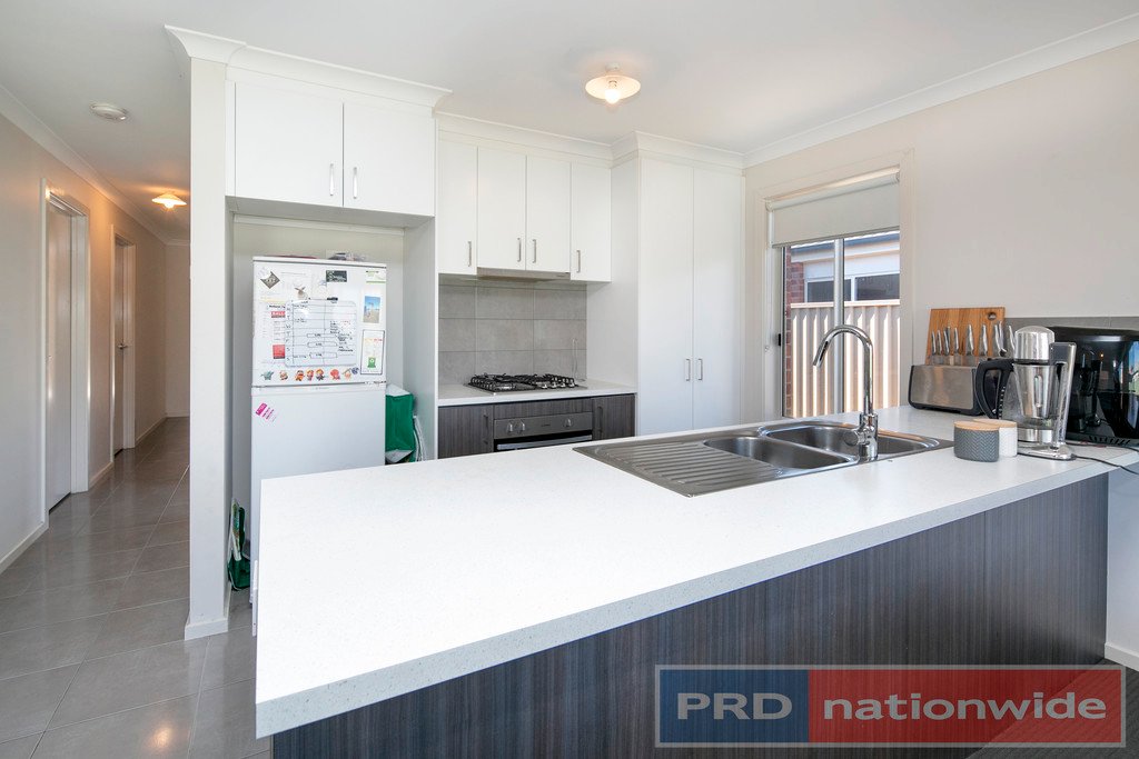 3/9 Burnett Street SEBASTOPOL 5