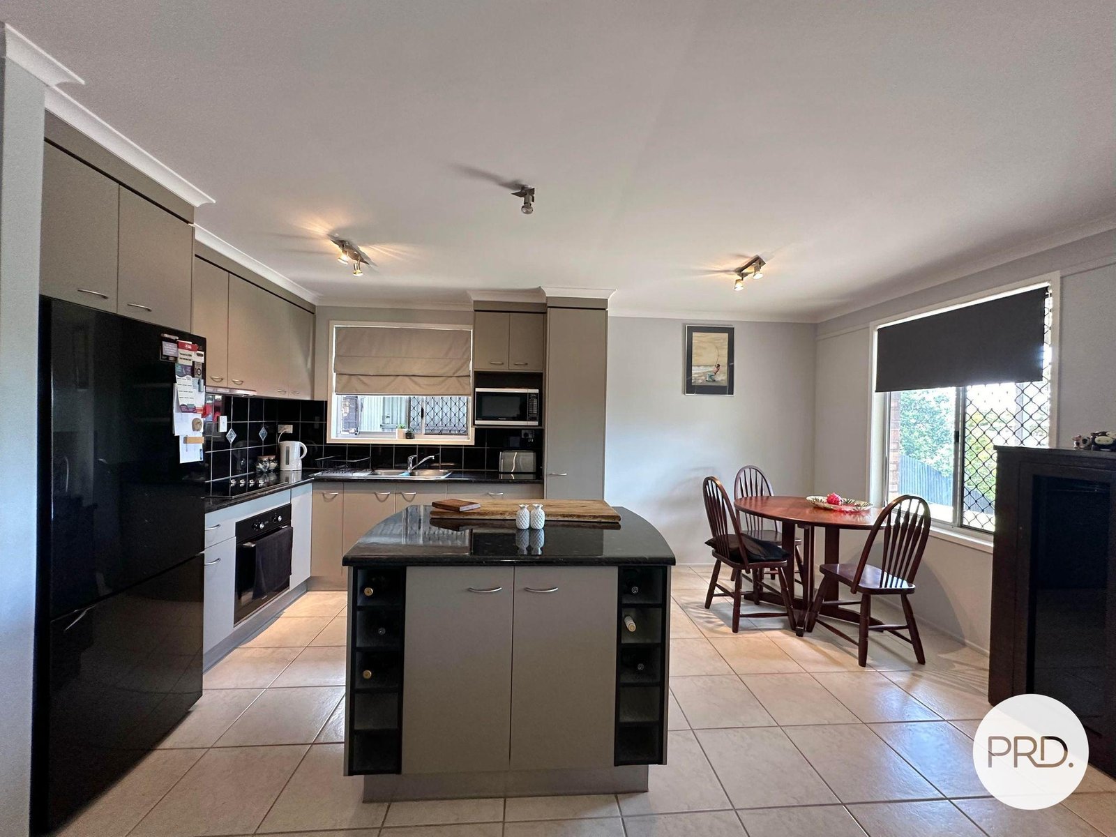 39 Centenary Drive BOYNE ISLAND 2