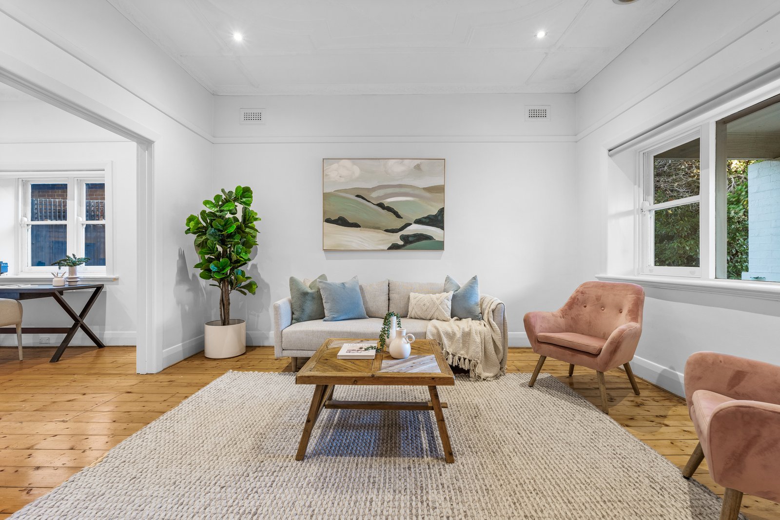 Gallery: 39 Charles Street