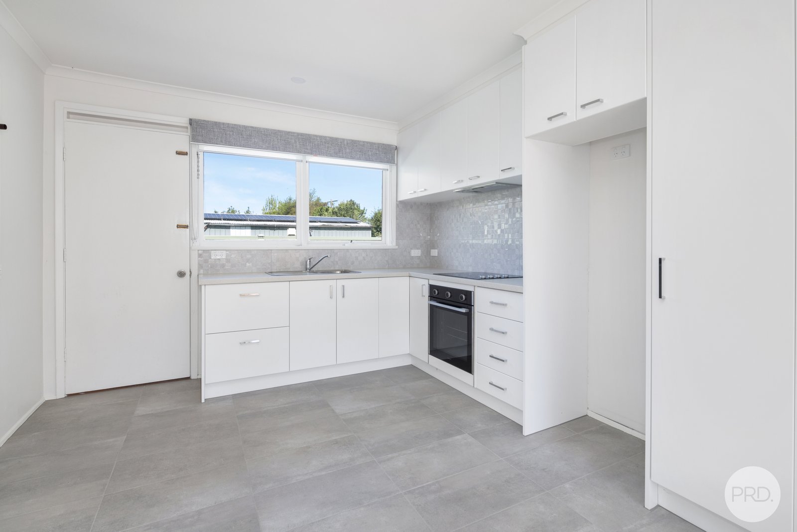 3/9 Christine Avenue ALFREDTON 7