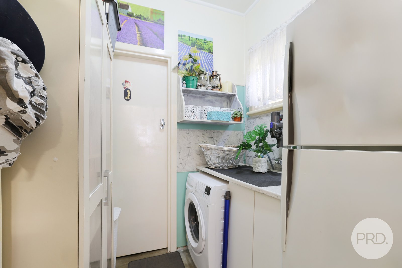 39 Churchill Street TAMWORTH 16