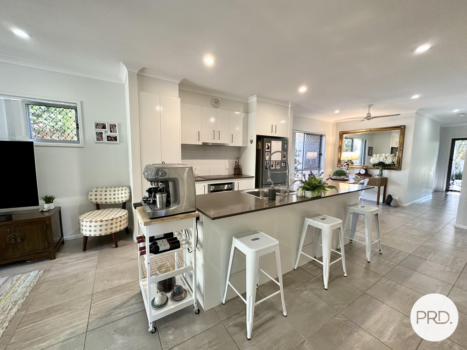 39 Clover Crescent BOYNE ISLAND 2