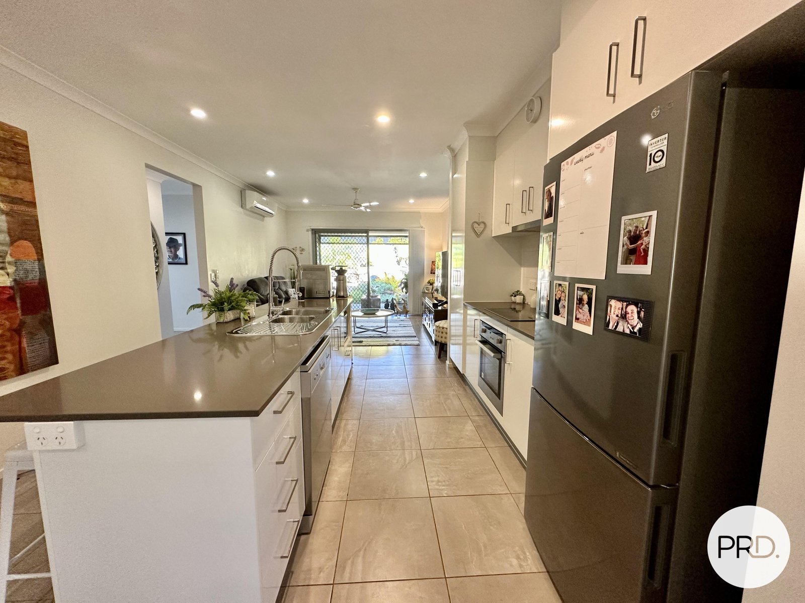 39 Clover Crescent BOYNE ISLAND 4