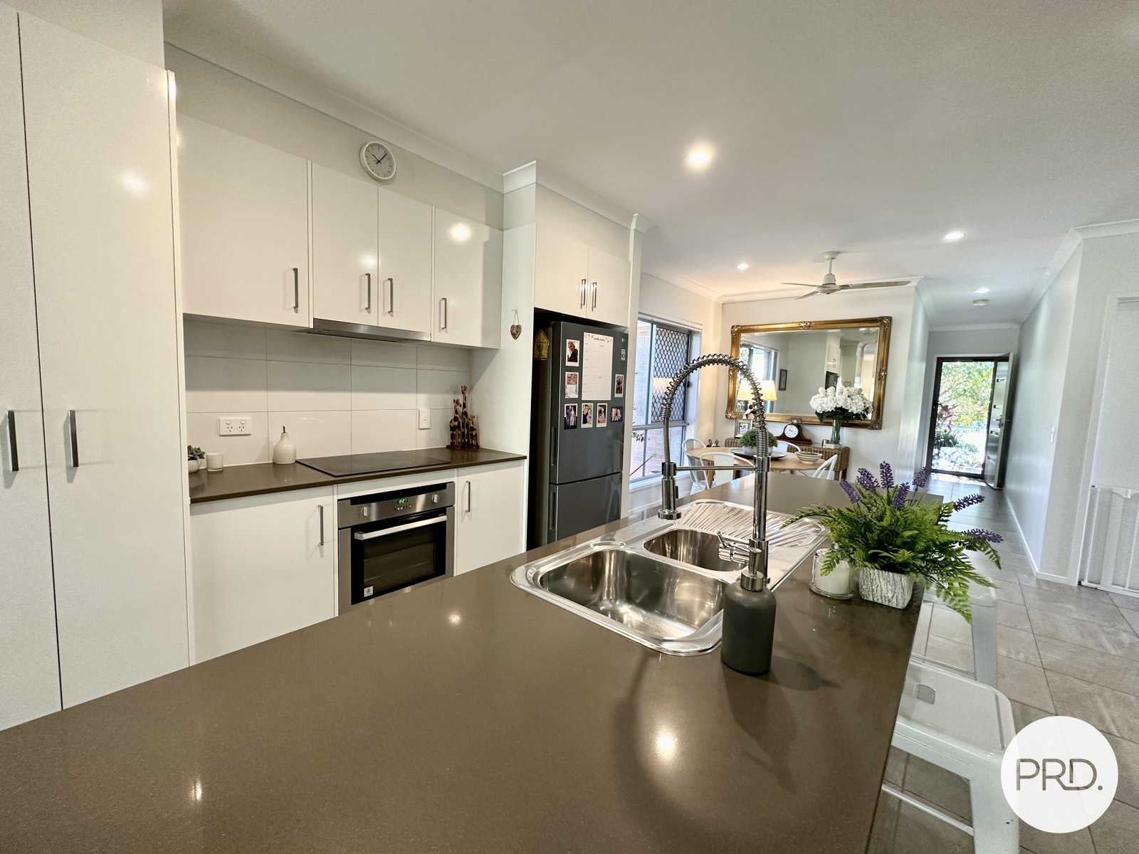 39 Clover Crescent BOYNE ISLAND 5