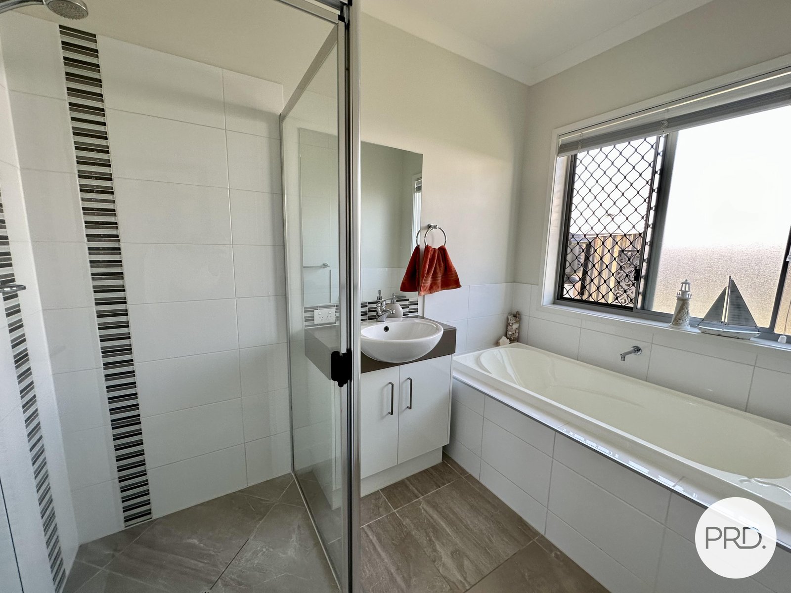 39 Clover Crescent BOYNE ISLAND 11