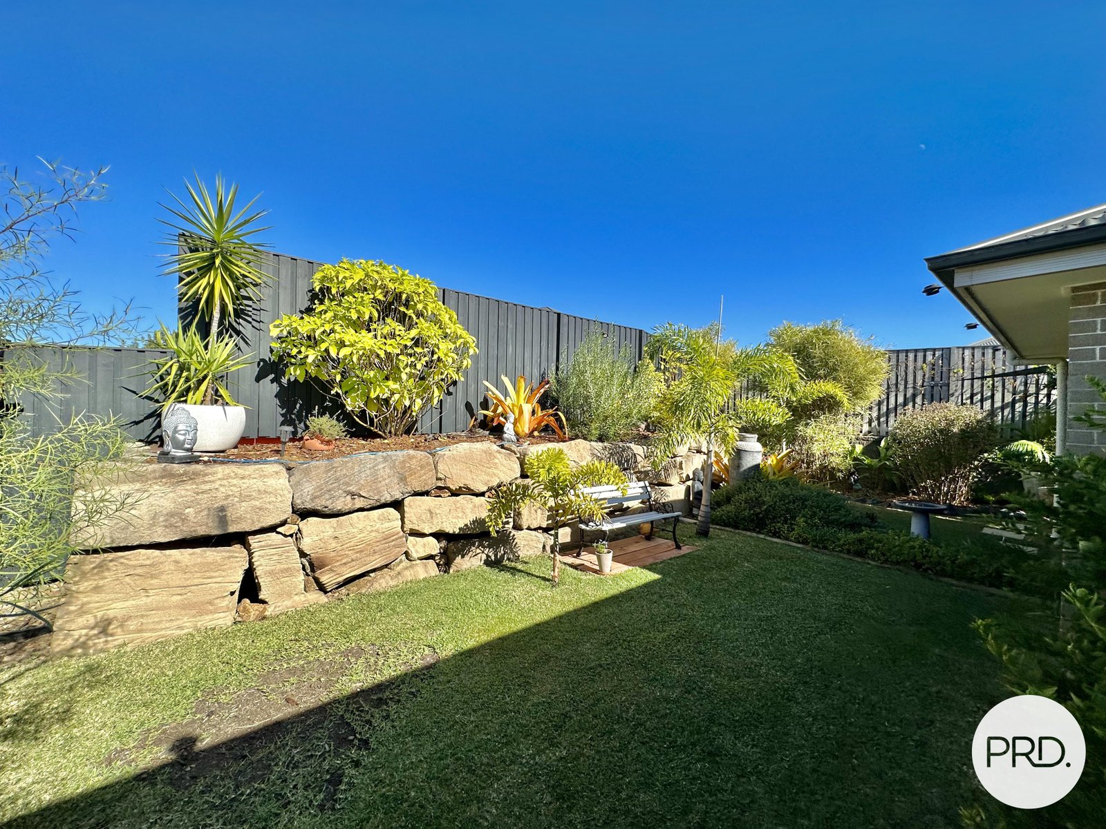 39 Clover Crescent BOYNE ISLAND 25