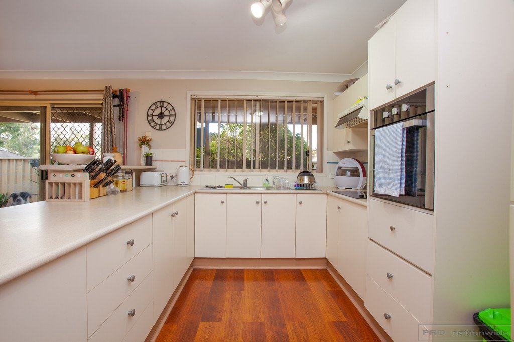 39 Coburn Circuit METFORD 4