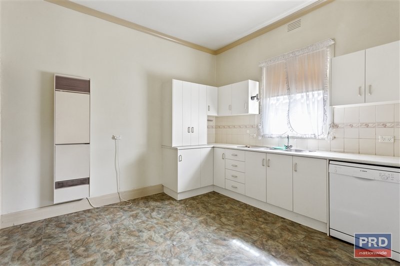 39 Condon Street KENNINGTON 2