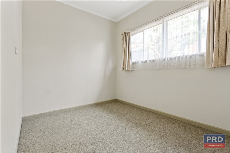 39 Condon Street KENNINGTON 8