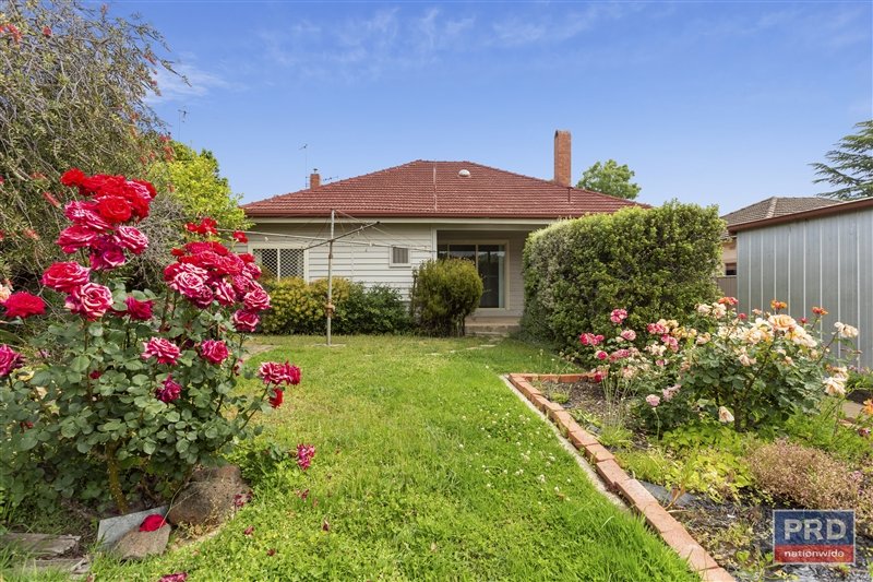 39 Condon Street KENNINGTON 9
