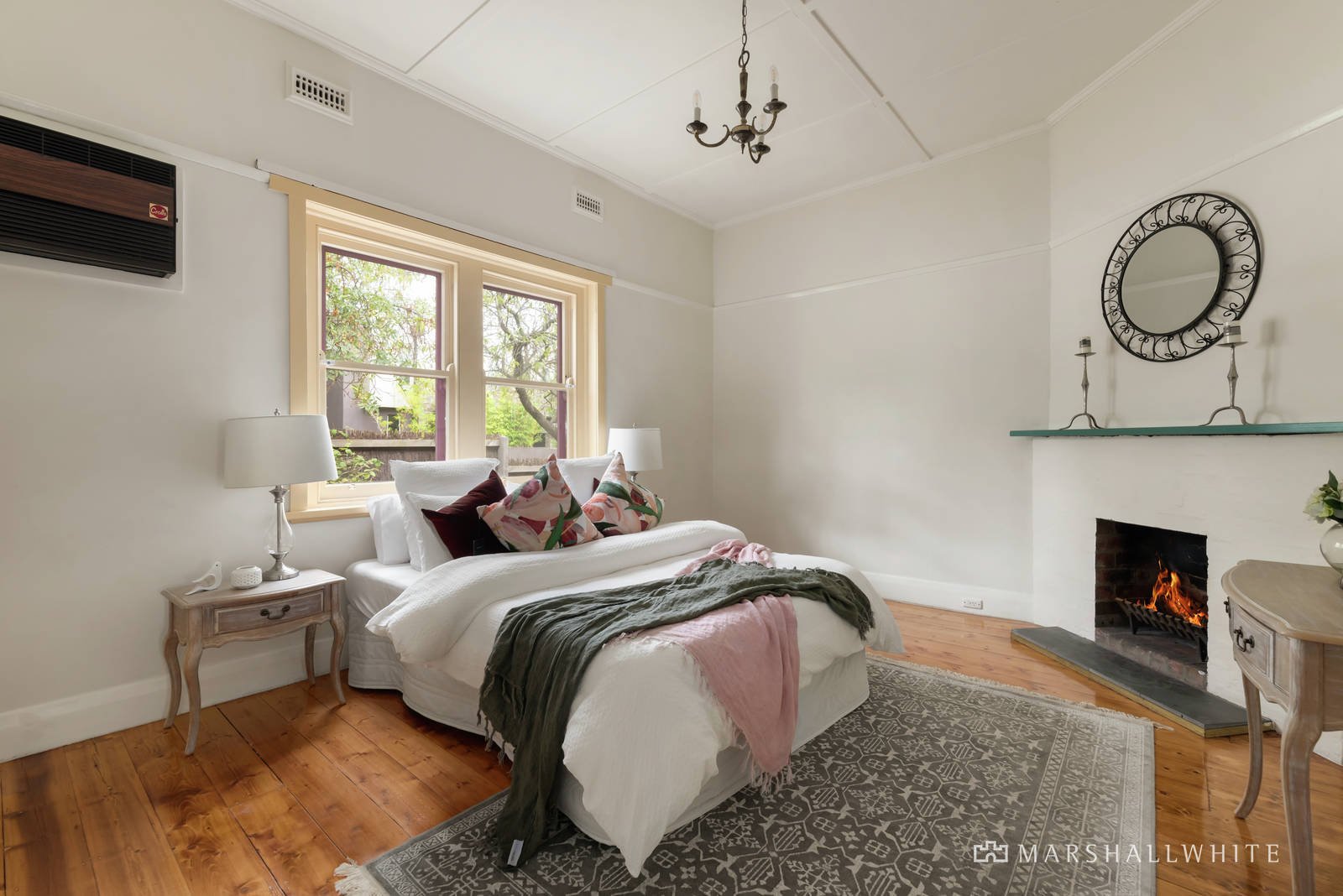 39 Cooloongatta Road, Camberwell, VIC