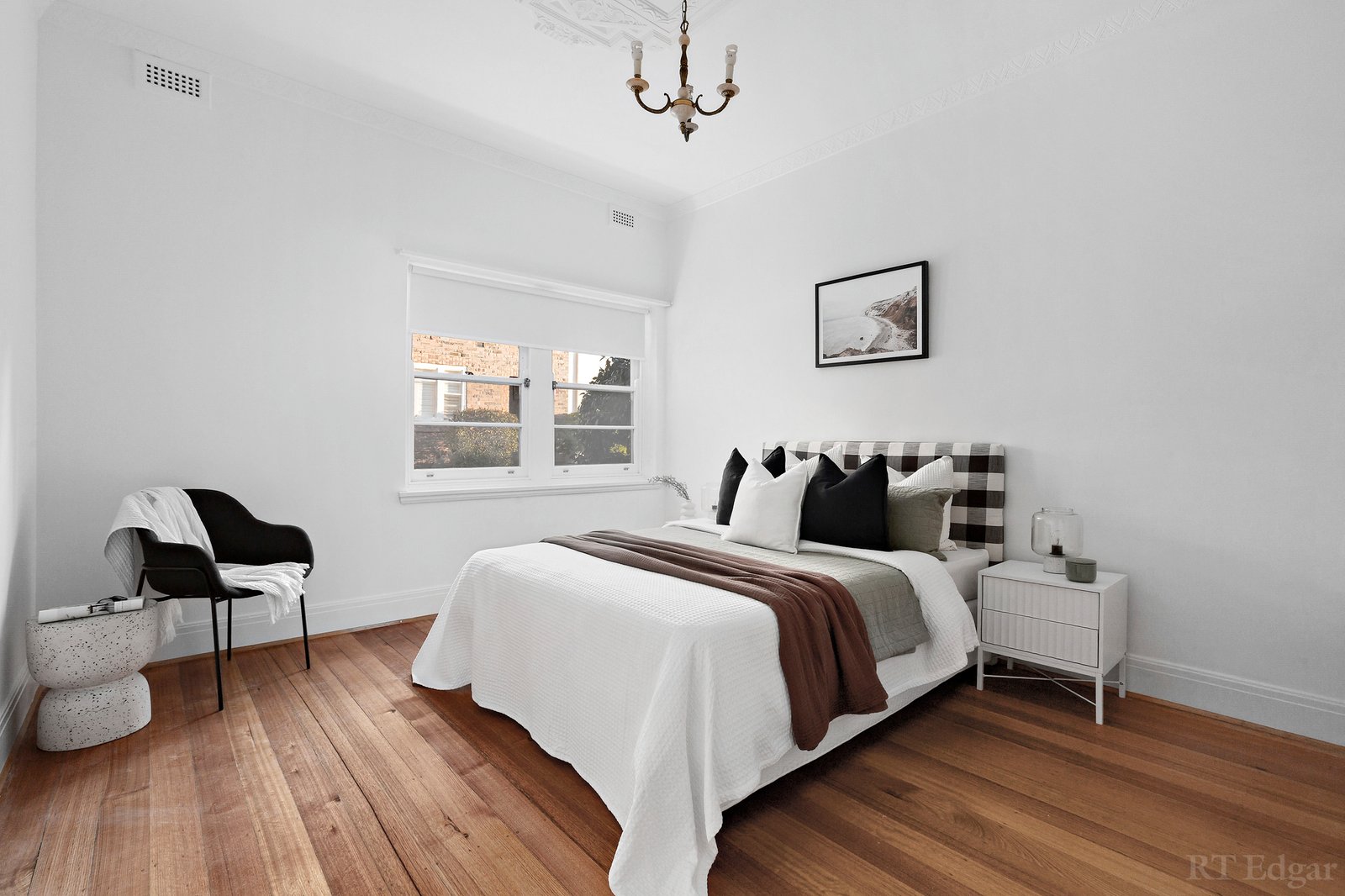 Real Estate and Property in 3/9 Coppin Grove, Hawthorn, VIC