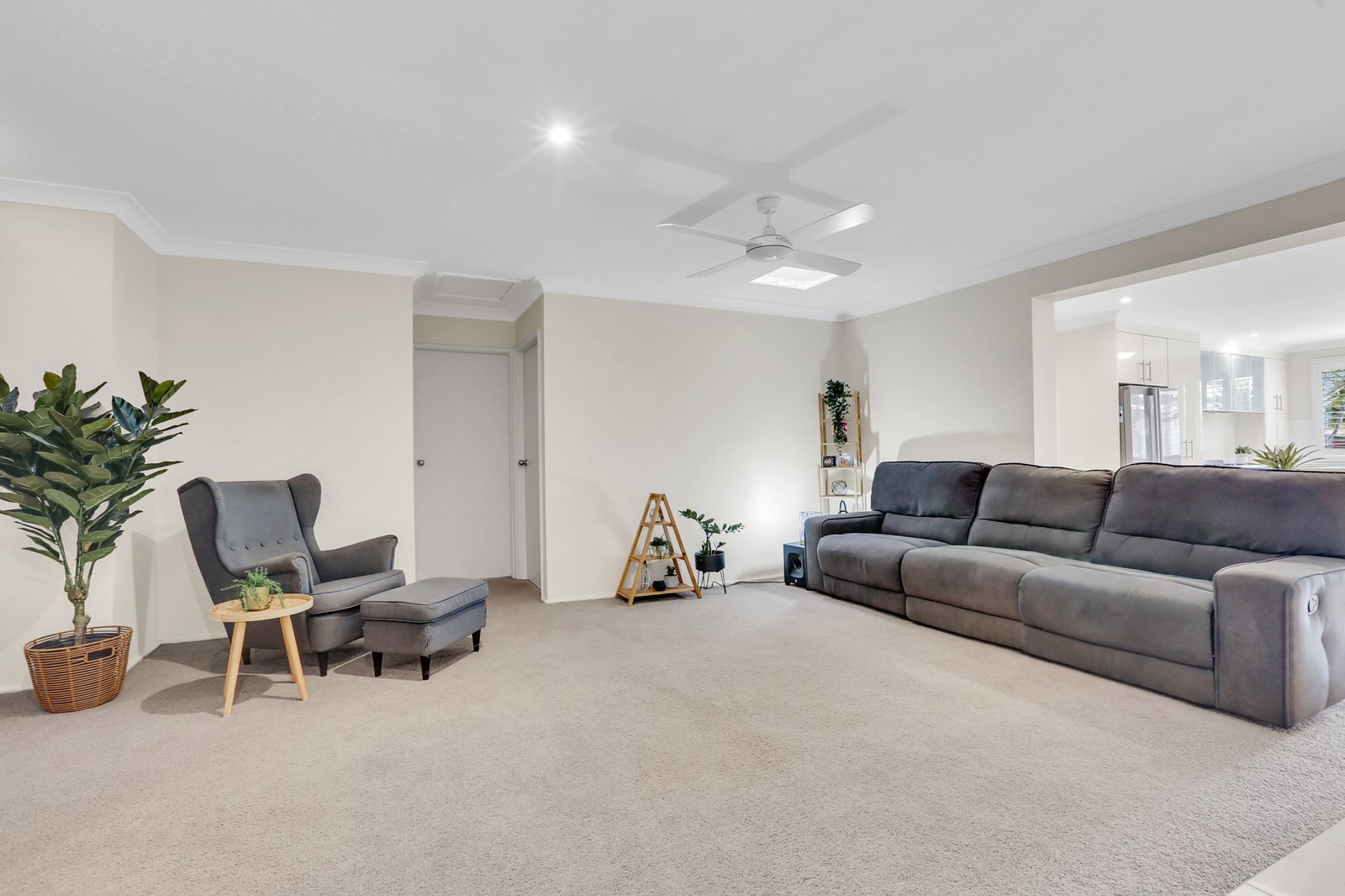 39 Croome Road ALBION PARK RAIL 4