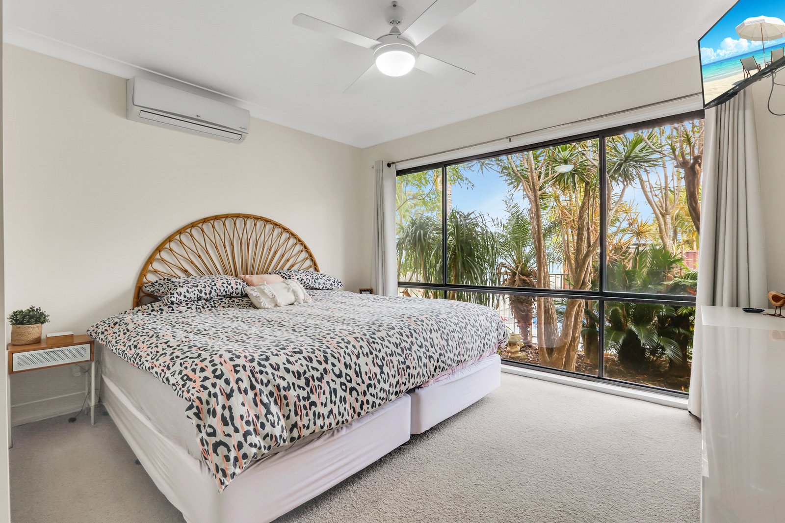 39 Croome Road ALBION PARK RAIL 8