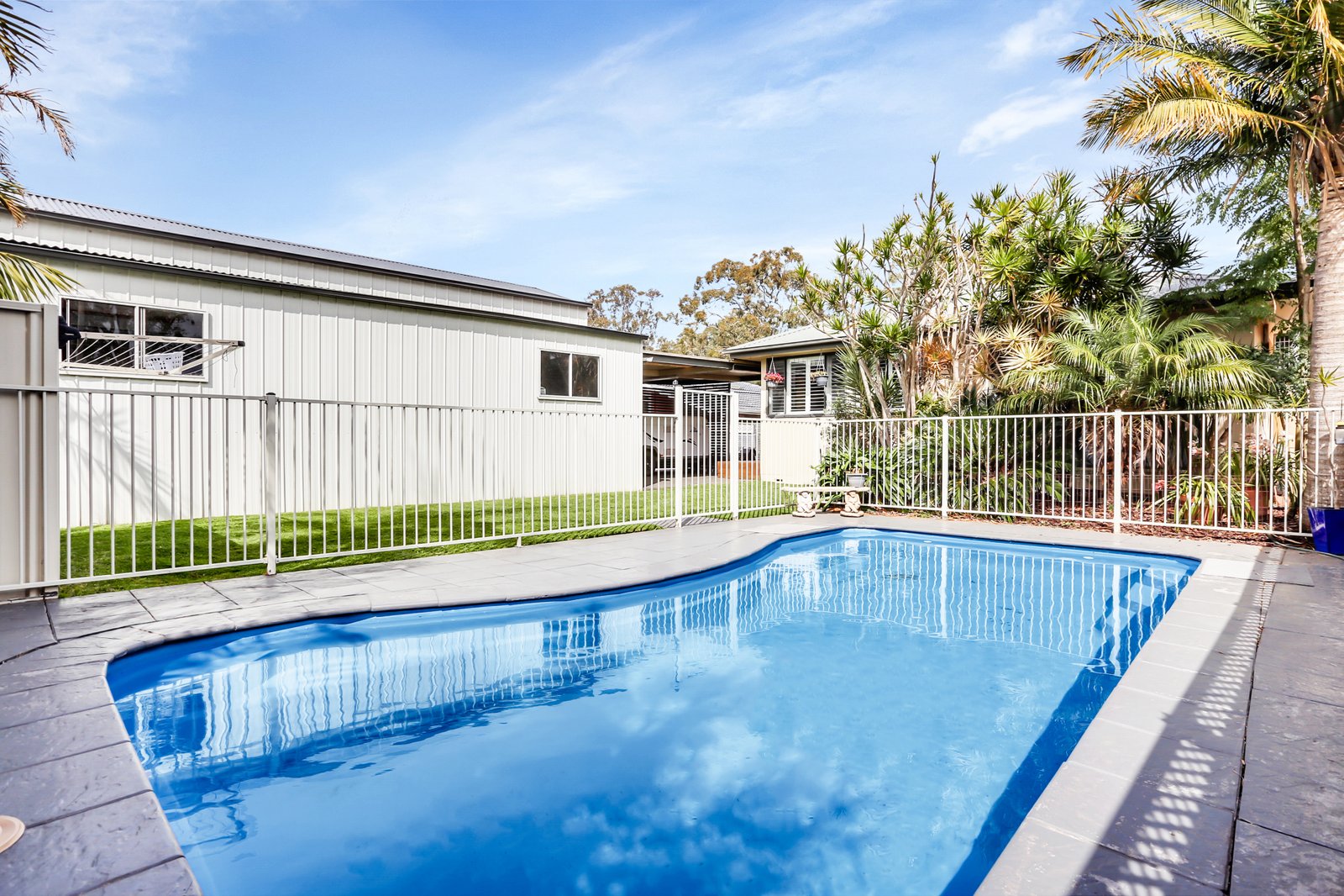 39 Croome Road ALBION PARK RAIL 10