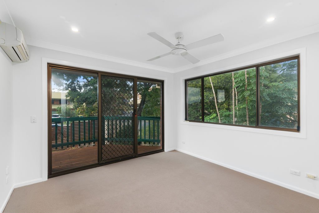 3/9 Daisy Street ELANORA 8