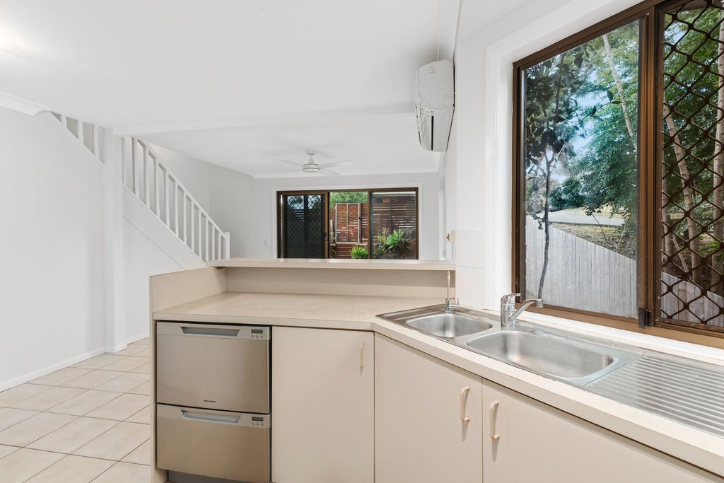 3/9 Daisy Street ELANORA 7