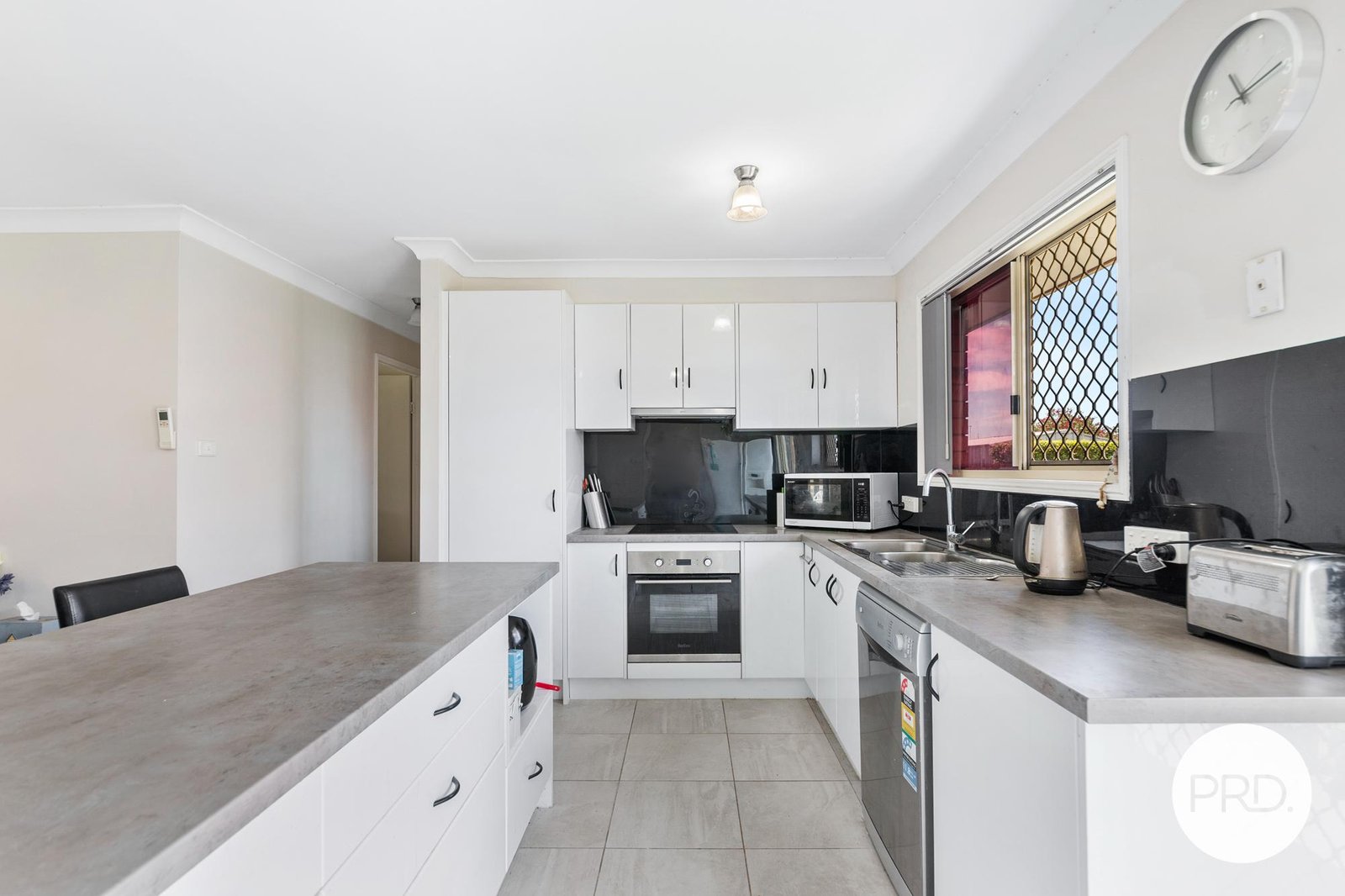 39 Dellvene Crescent ROSEWOOD 13