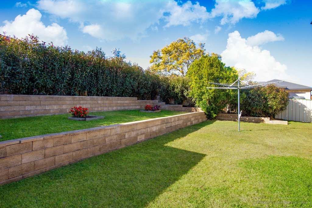 39 Denton Park Drive RUTHERFORD 17