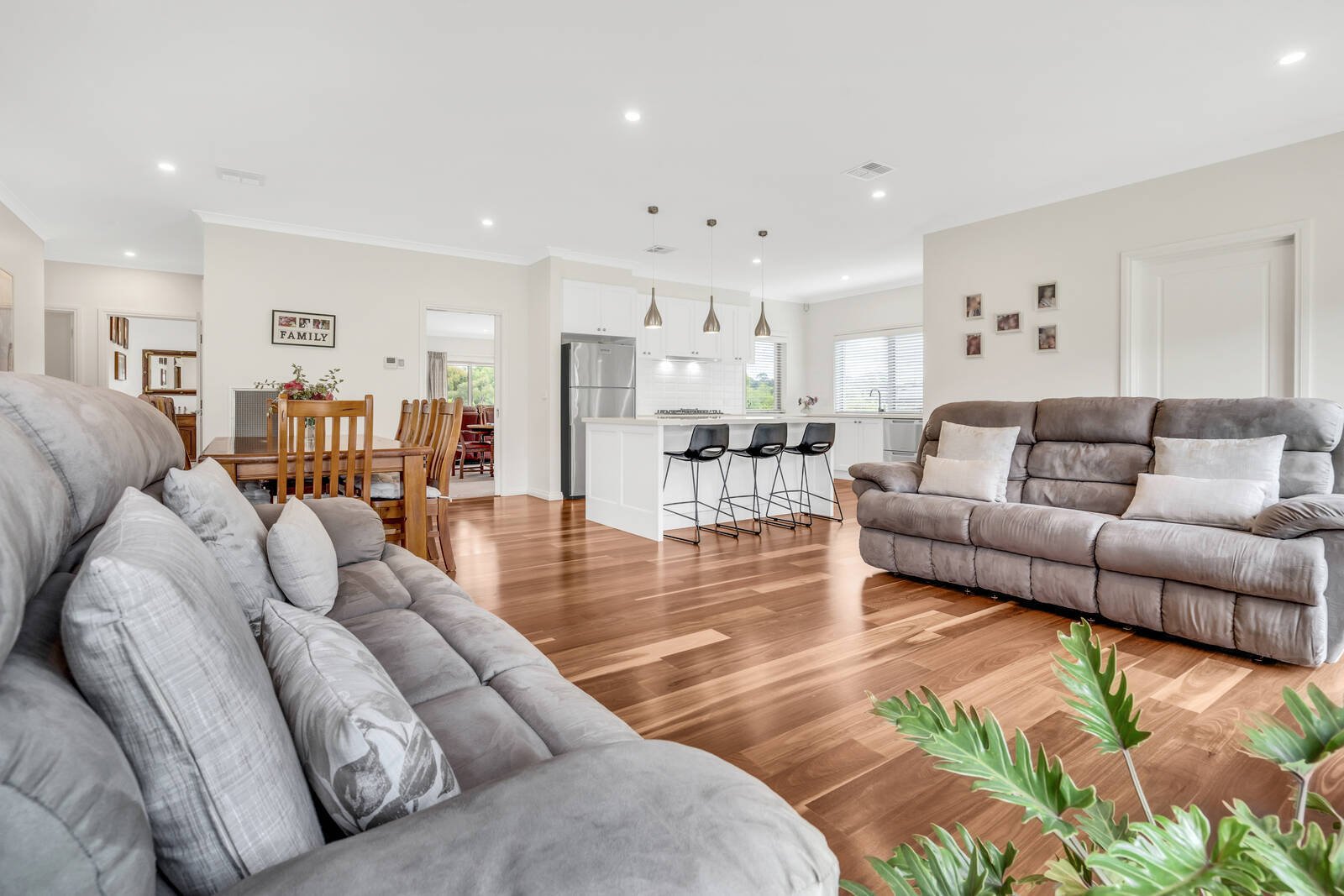 Real Estate and Property in 39 Dumbarton Way, Gisborne, VIC