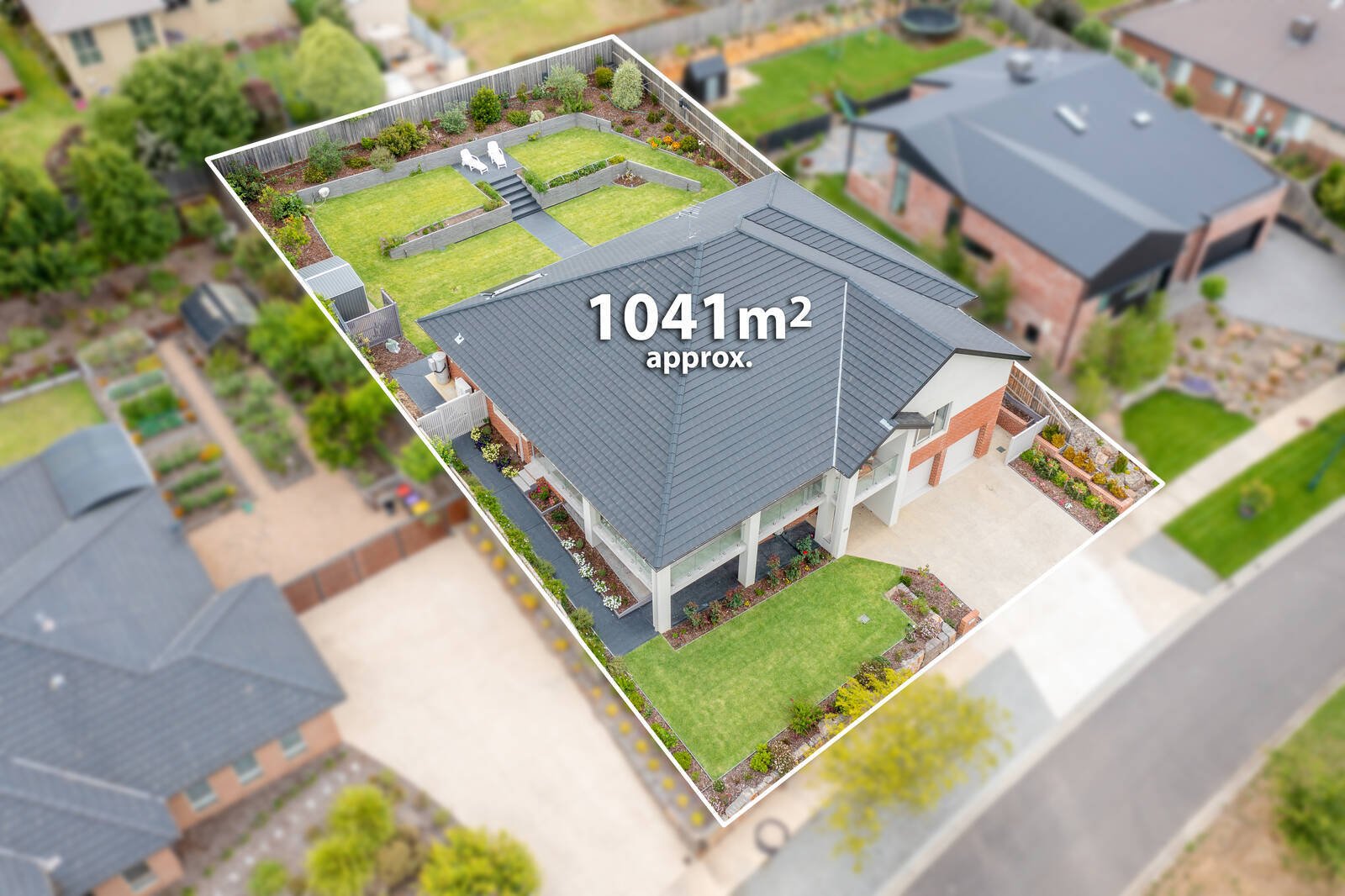 Real Estate and Property in 39 Dumbarton Way, Gisborne, VIC