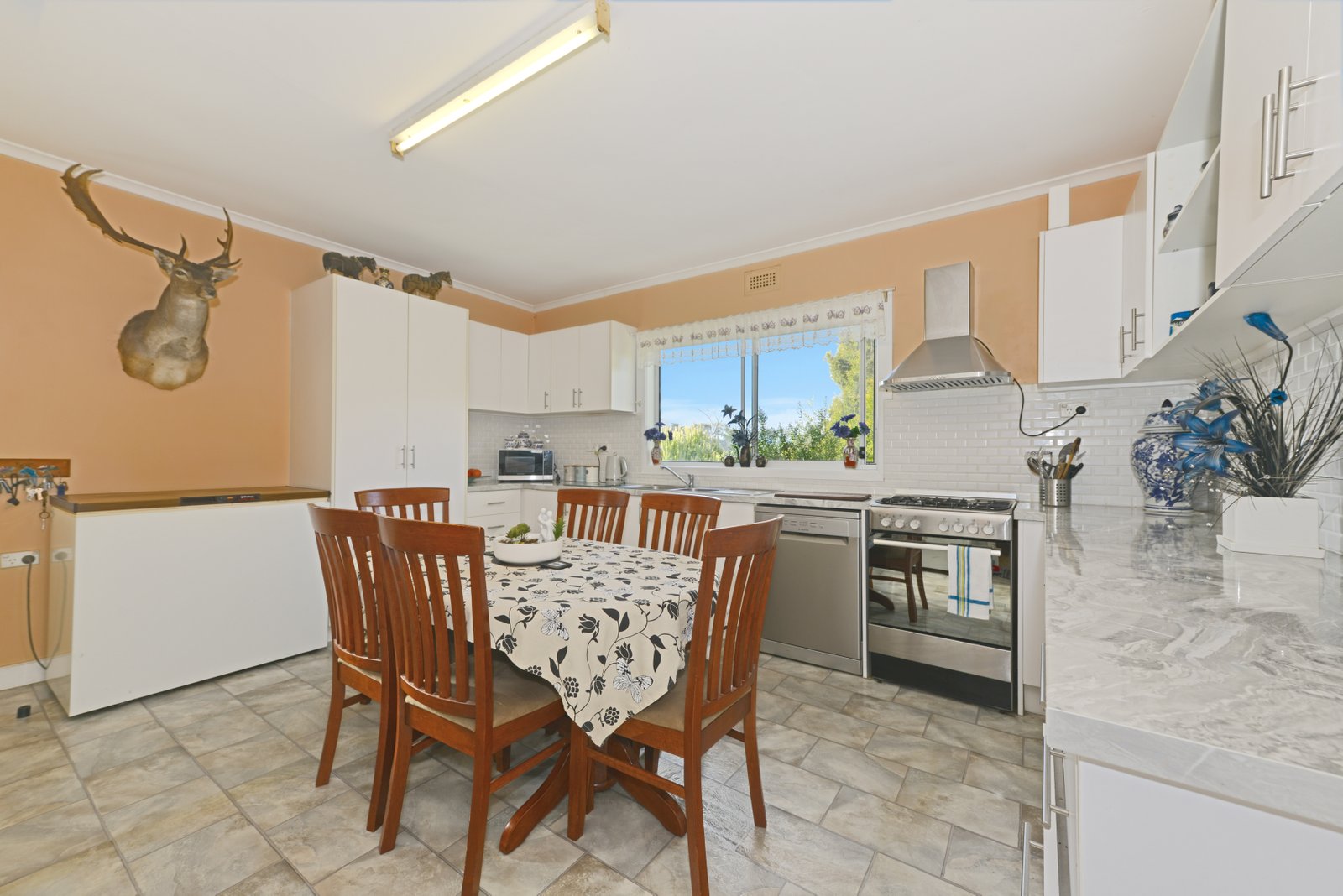 39 Ellendale Road WESTERWAY 7