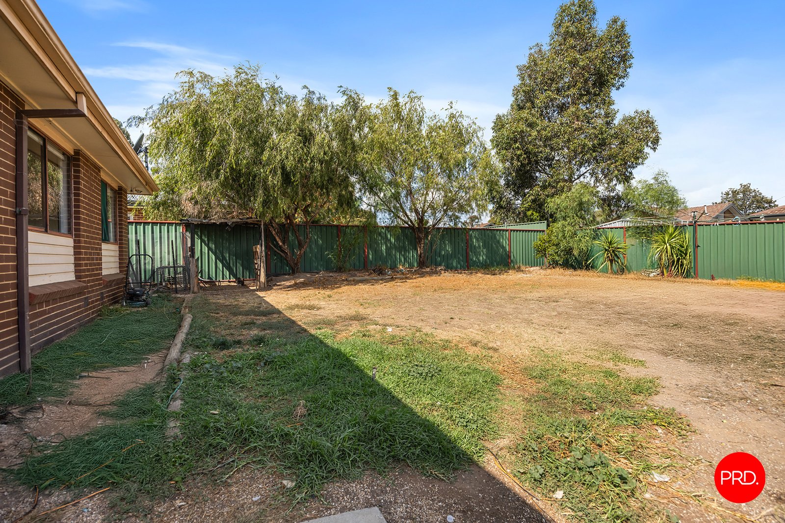 39 Energetic Street LONG GULLY 12