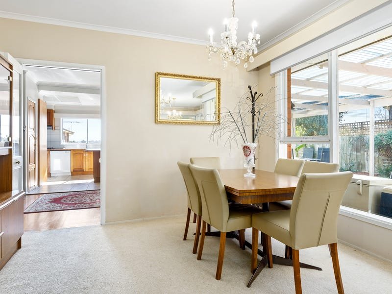 Real Estate and Property in 39 Eucalypt Avenue, Templestowe Lower, VIC