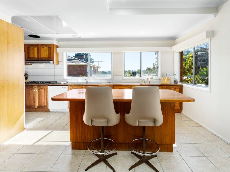 Real Estate and Property in 39 Eucalypt Avenue, Templestowe Lower, VIC