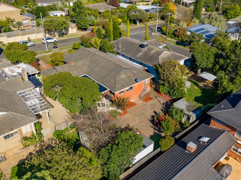 Real Estate and Property in 39 Eucalypt Avenue, Templestowe Lower, VIC