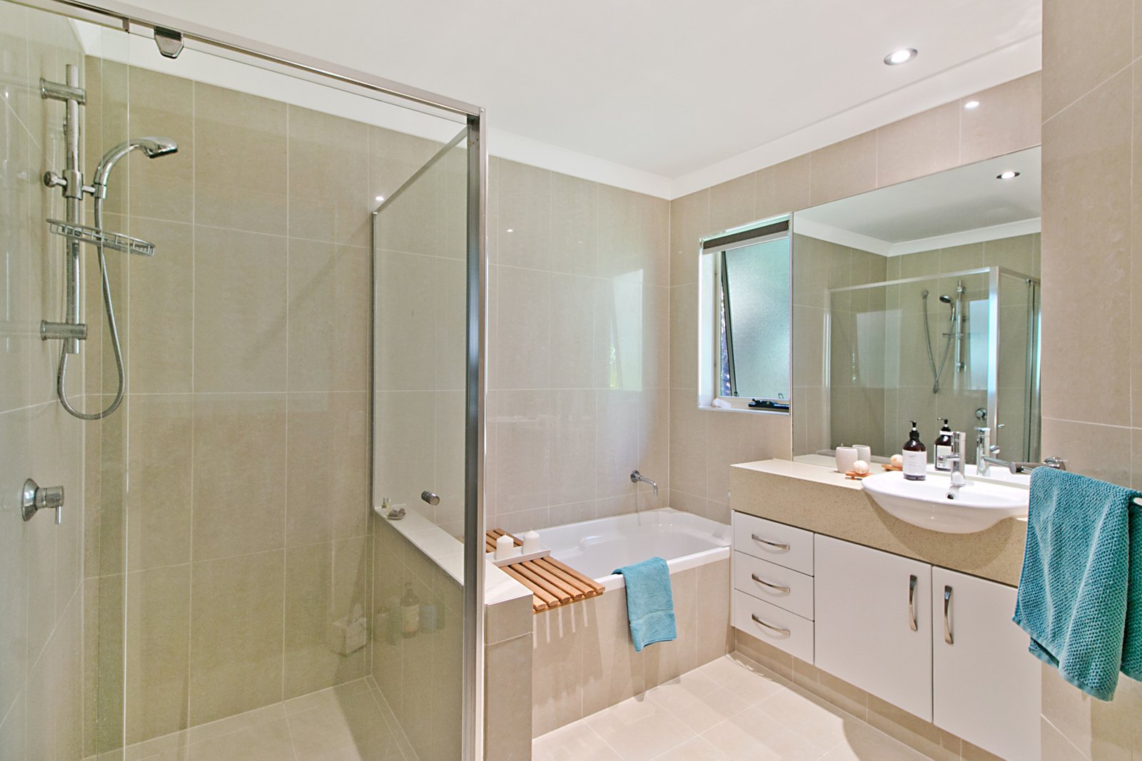 3/9 Fairway Drive BANORA POINT 14