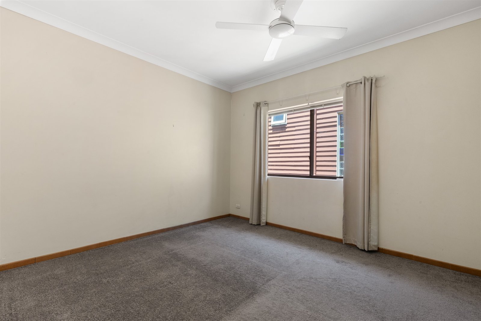 39 Felix Street LUTWYCHE 11