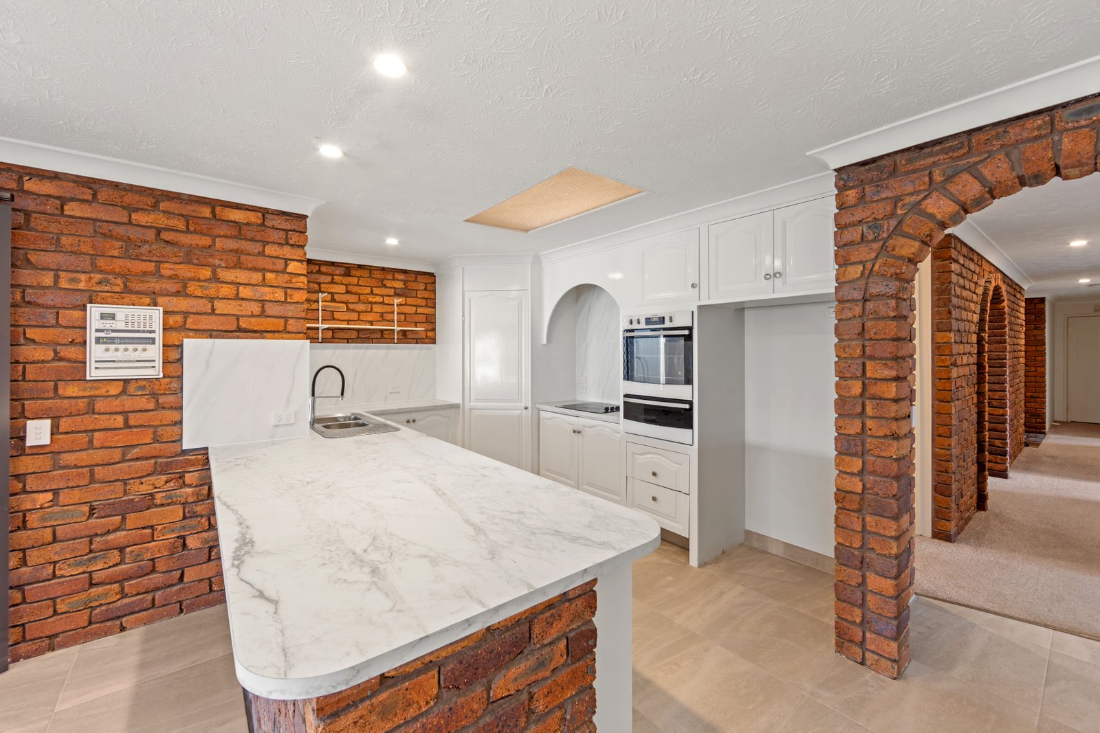 39 Fitzwillam St CARRARA 6
