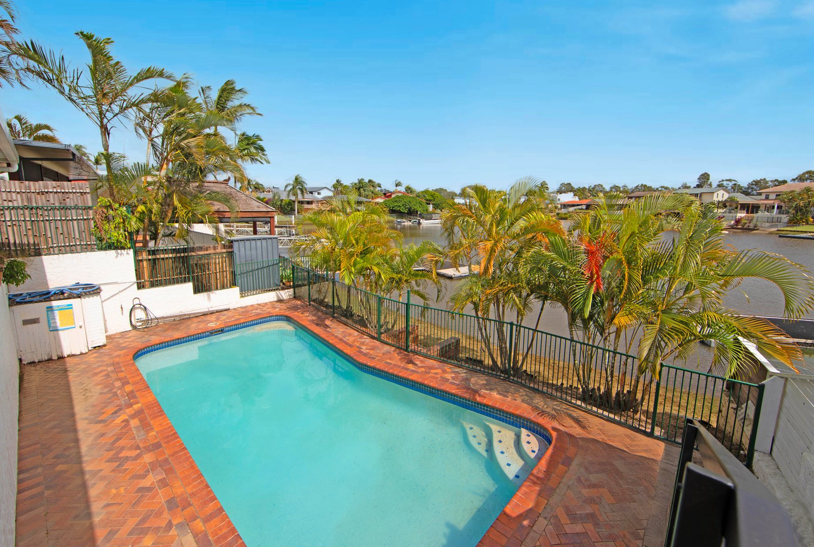 39 Fitzwillam St CARRARA 13