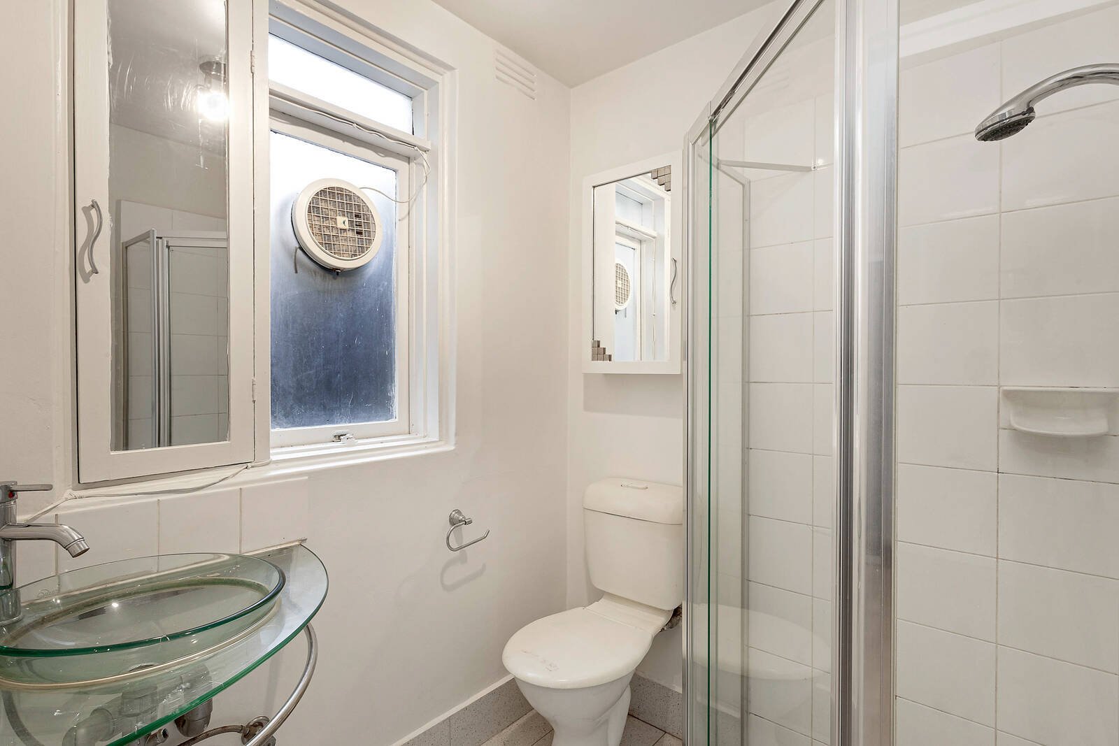 Real Estate and Property in 3/9 Foam Street, Elwood, VIC