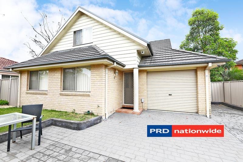 3/9 French Street KINGSWOOD 1