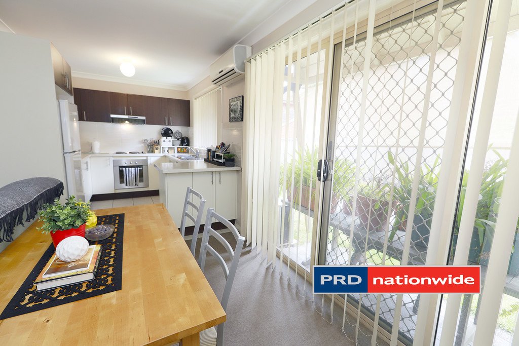 3/9 French Street KINGSWOOD 3