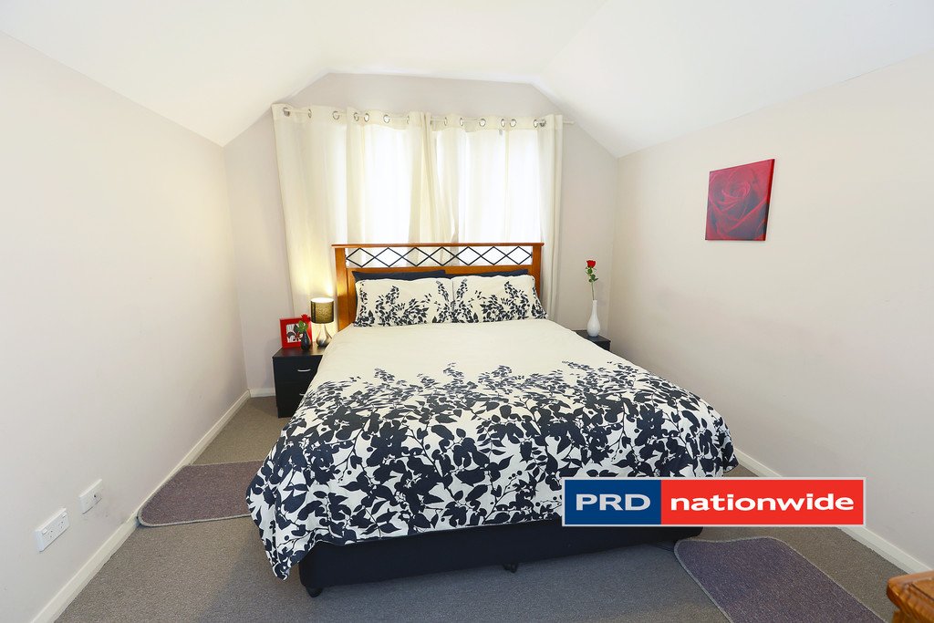 3/9 French Street KINGSWOOD 7