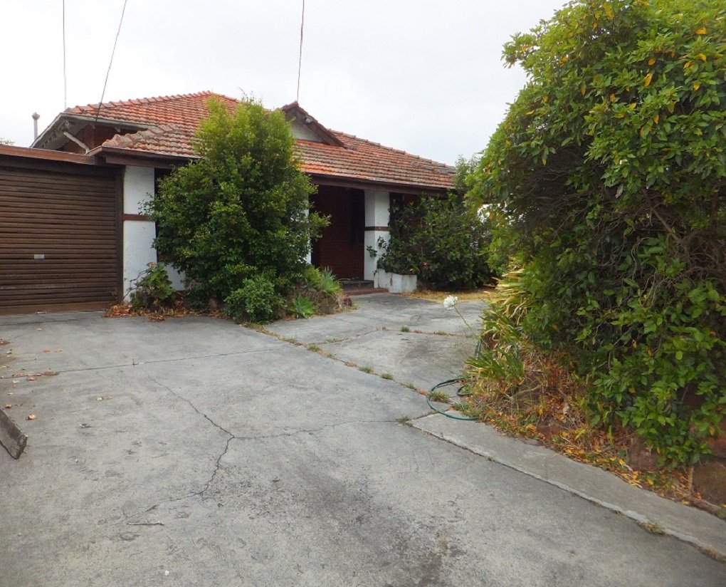 Gallery: 39 Golf Links Avenue