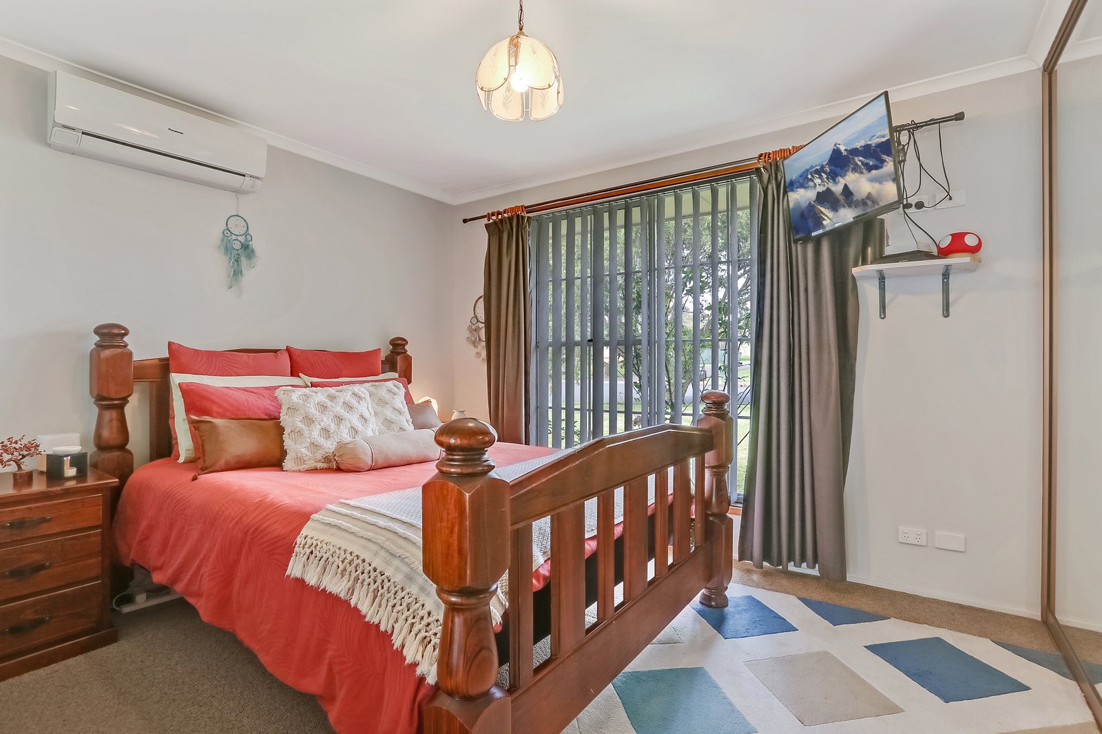 39 Goolagong Street AVONDALE 6