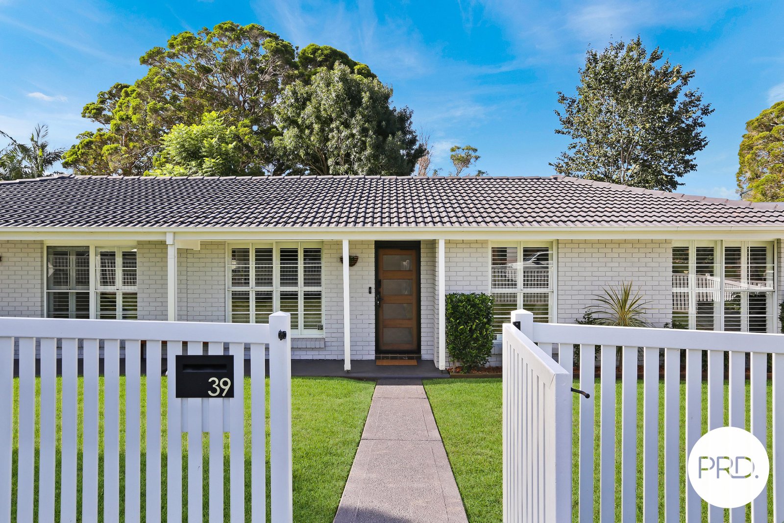 39 Goolagong Street AVONDALE 2