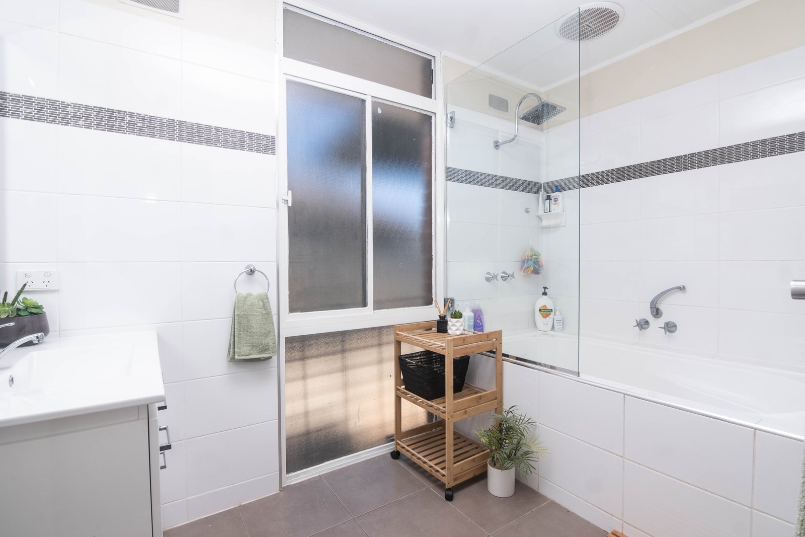 39 Graeme Street MOOROOPNA 10