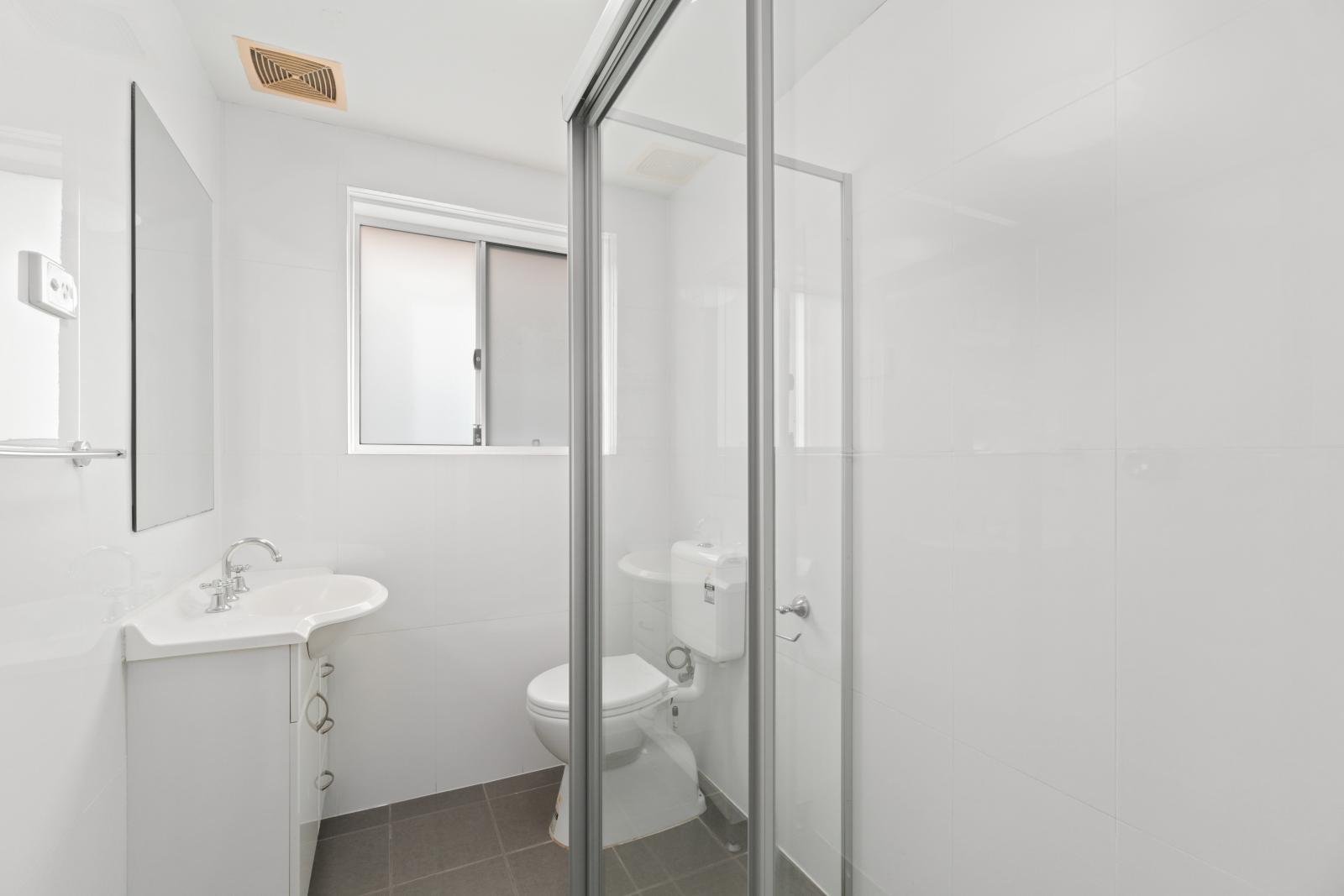 3/9 Graham Road NARWEE 5