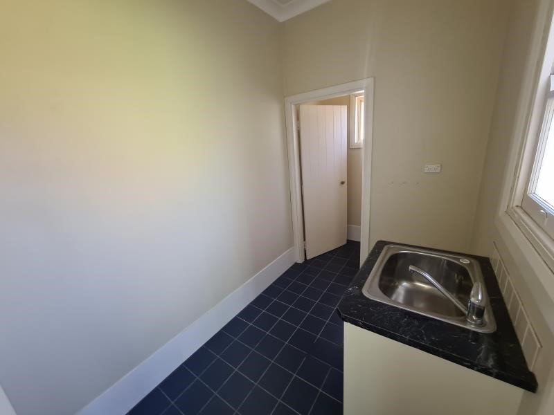 39 Hercules Street TAMWORTH 5