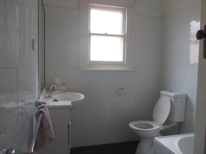 39 Hercules Street TAMWORTH 5